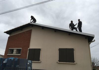 Couvreur zingueur Frejus, toiture frejus